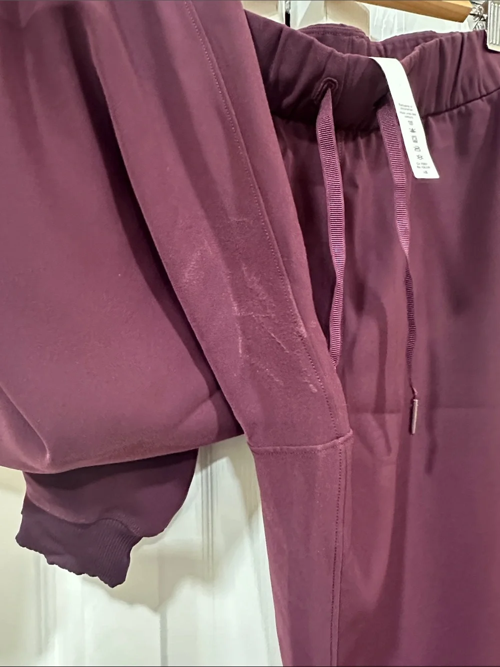 Lululemon Drawstring Jogger Pants - Plum